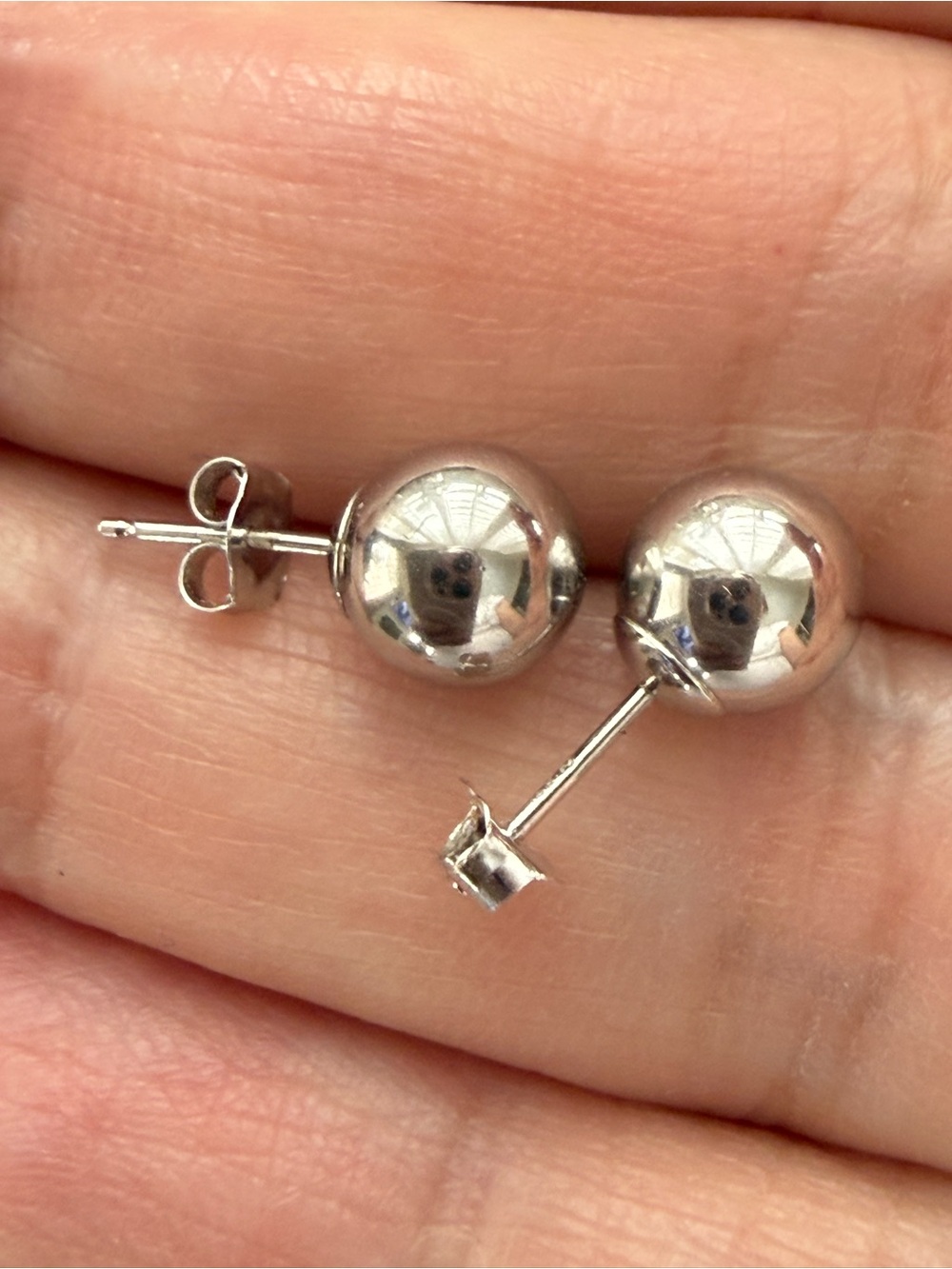 Solid 14K White Gold 7.0mm Stud Earrings